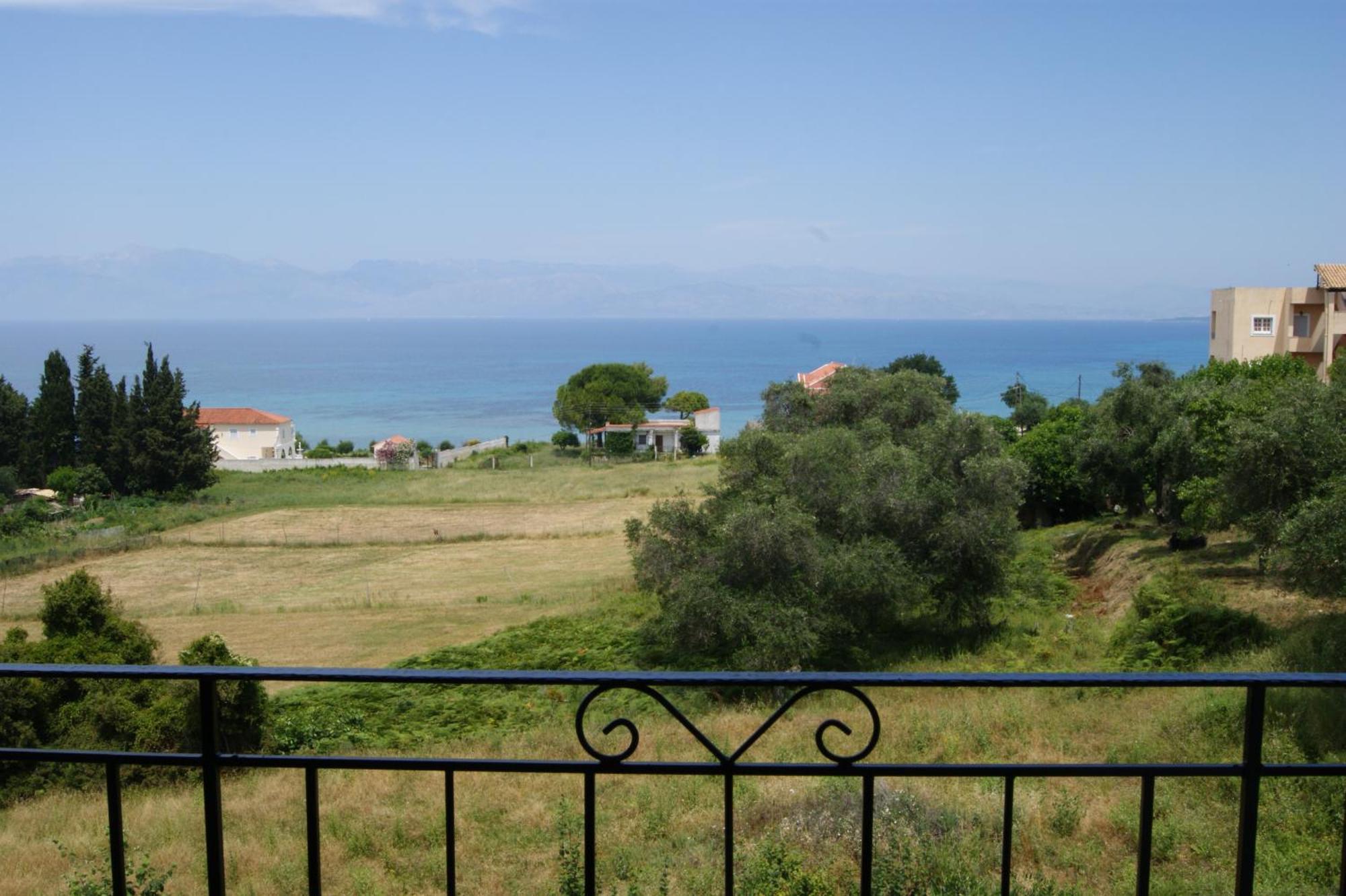 Villa Bouka Astrakeri Exterior photo