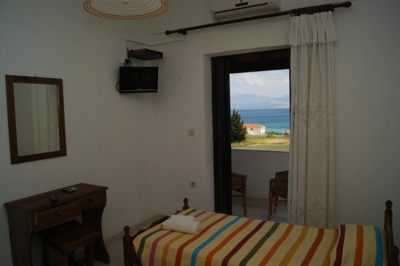 Villa Bouka Astrakeri Room photo